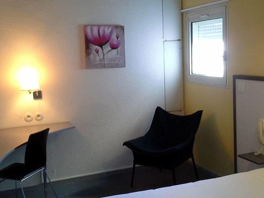 B&B Hotel Angouleme Le Gond-Pontouvre Bagian luar foto