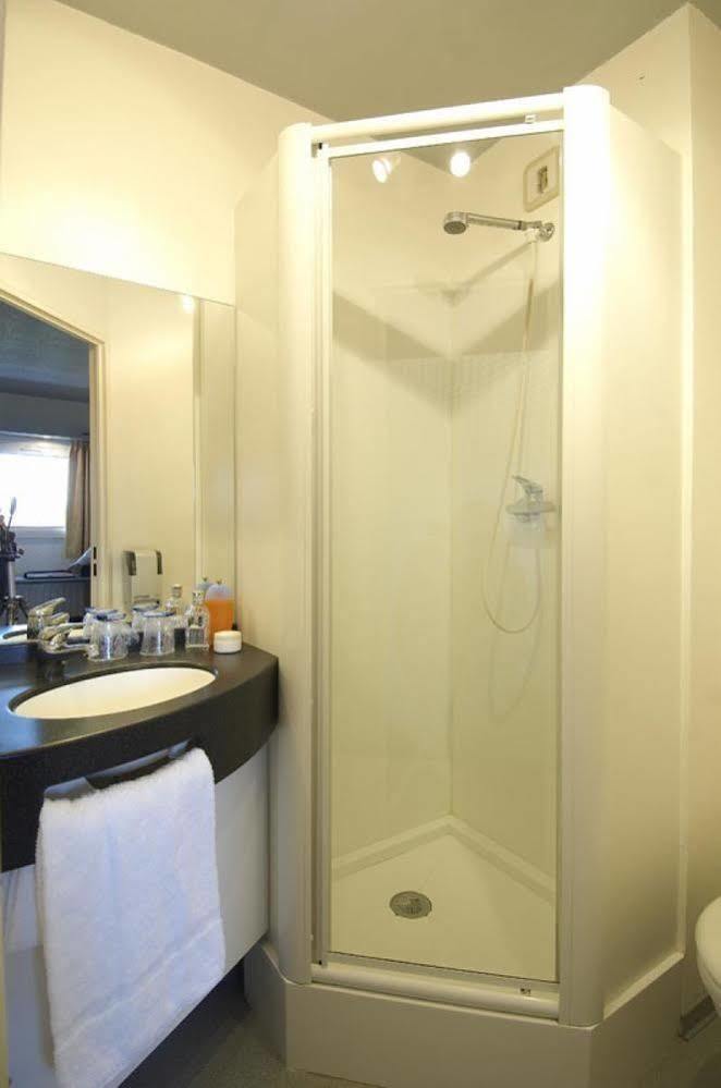 B&B Hotel Angouleme Le Gond-Pontouvre Bagian luar foto